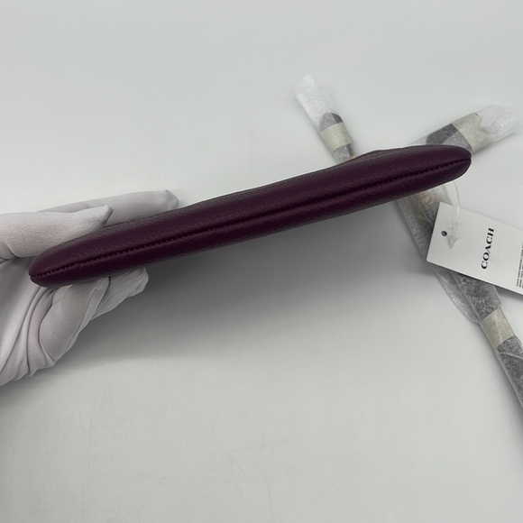 Coach Small Wristlet B4/Deep Berry - Picture 5 of 16